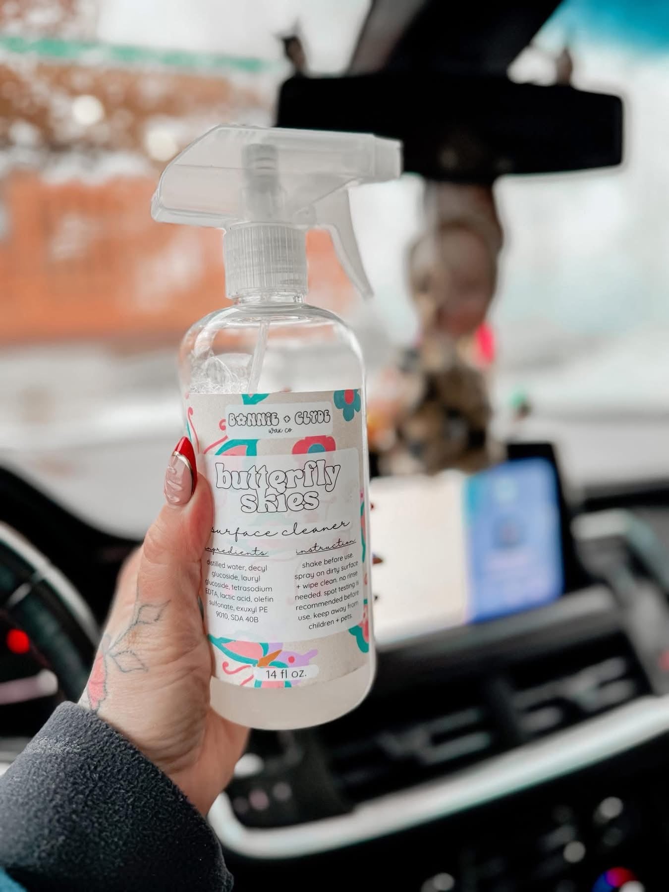 BUTTERFLY SKIES Surface Cleaner