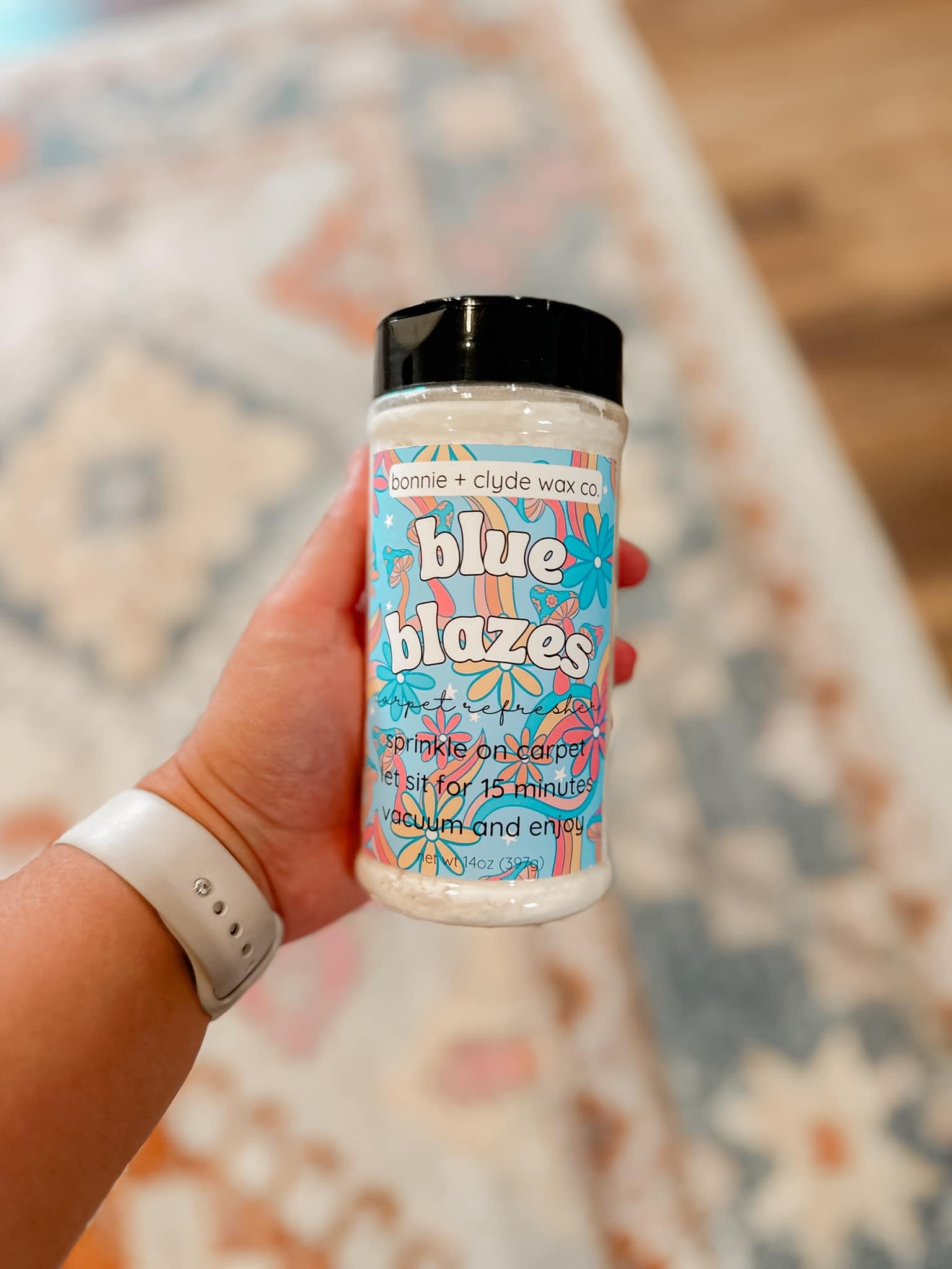 BLUE BLAZES Carpet Refresher – Bonnie + Clyde Wax Co.