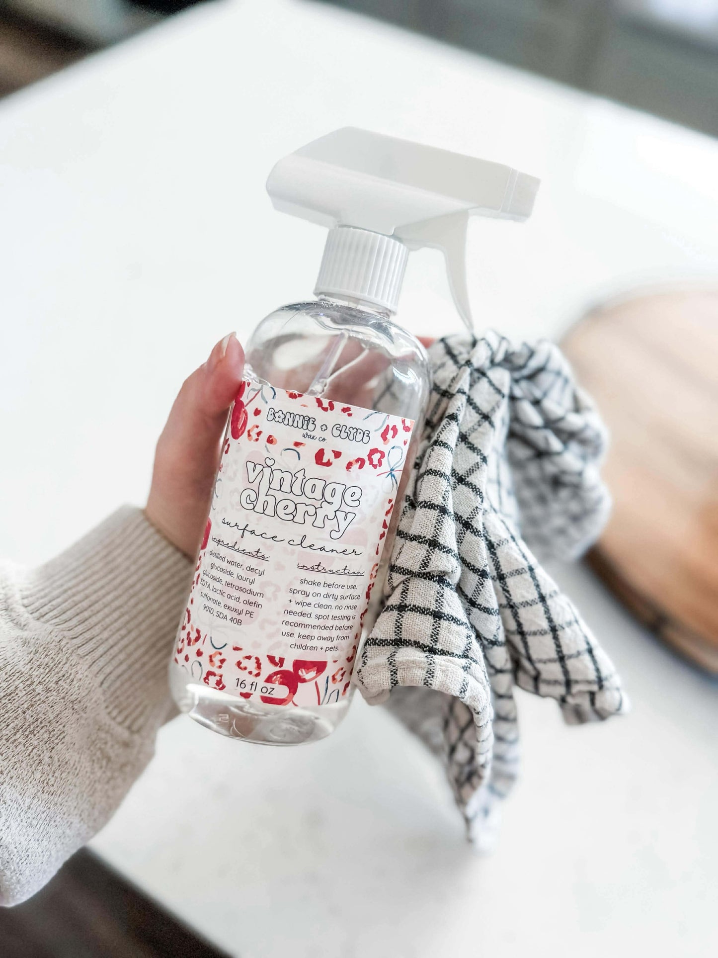 VINTAGE CHERRY Surface Cleaner